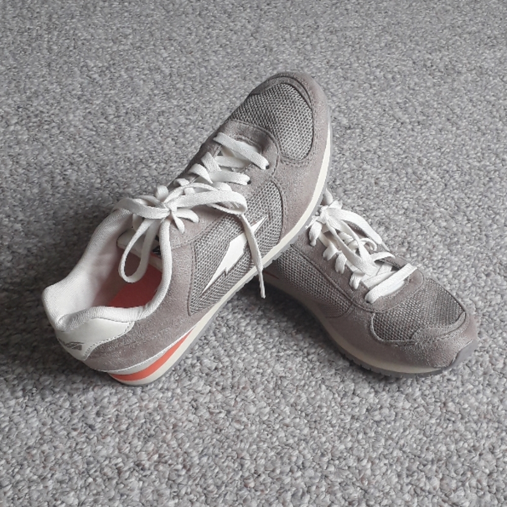 NWOB Avia Running Shoes